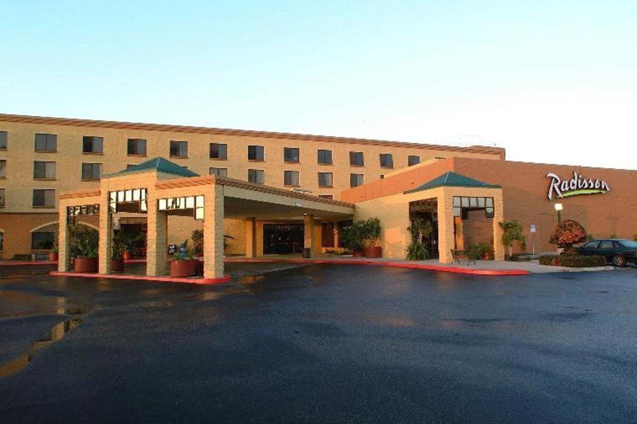 Radisson Hotel Santa Maria Buitenkant foto